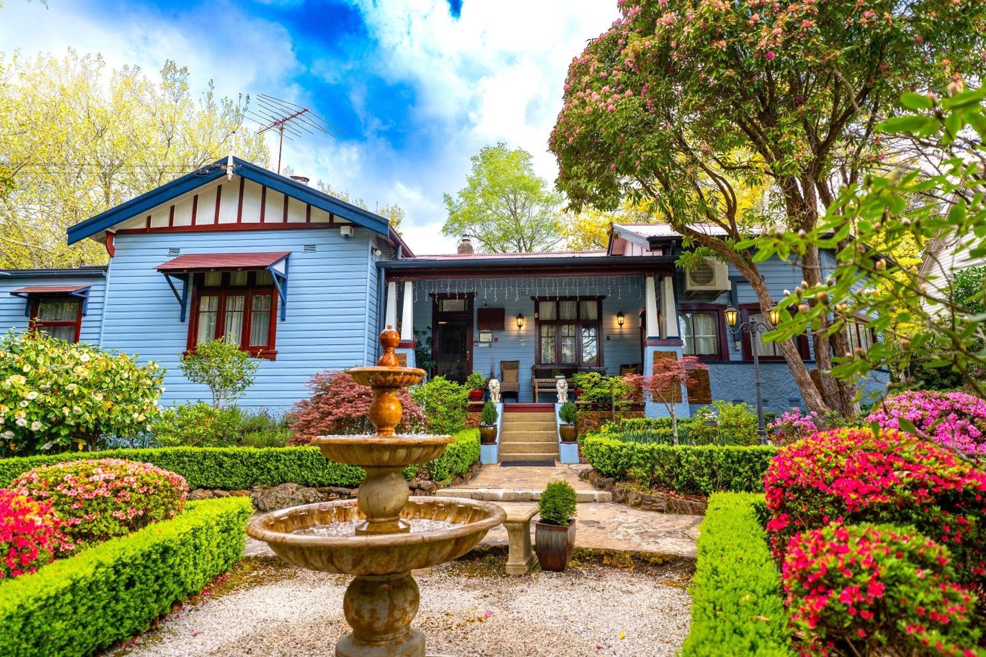 Kubba Roonga Guesthouse - Boutique Luxury Spa Retreat & Gardens - Blue Mountains Blackheath Exterior photo