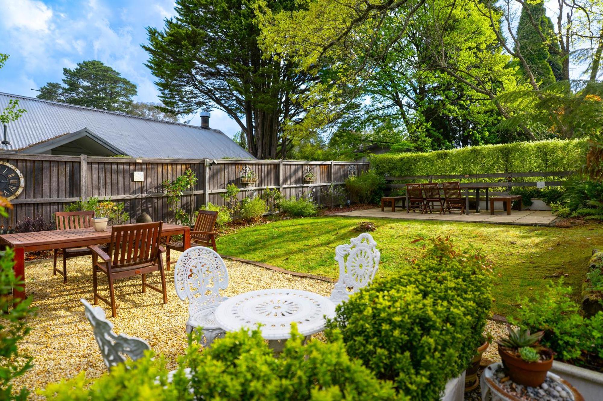 Kubba Roonga Guesthouse - Boutique Luxury Spa Retreat & Gardens - Blue Mountains Blackheath Exterior photo
